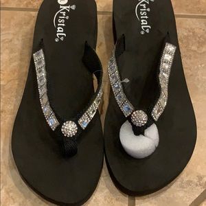 New Kristal bling flip flops size L (7-8)